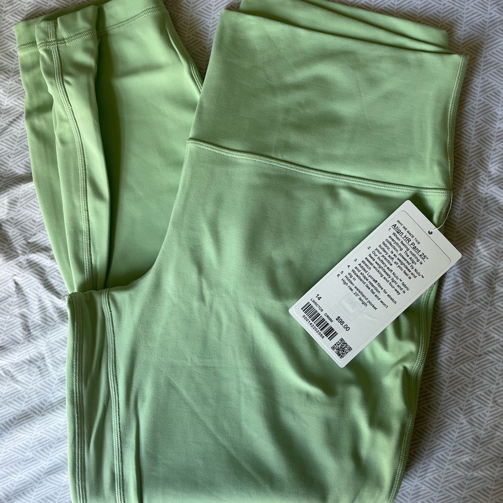 NWT Lululemon Align 25in